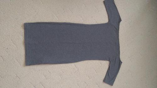 Slim šaty