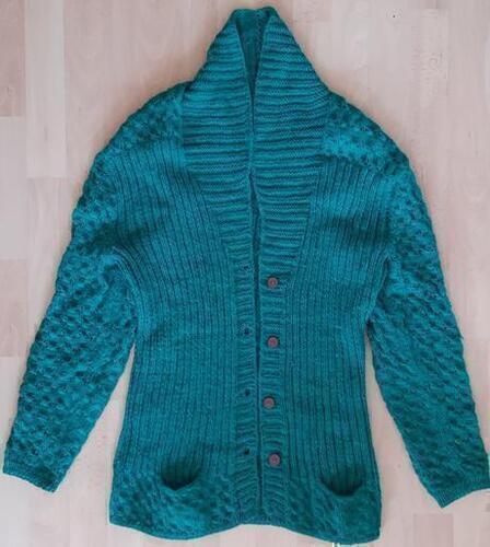 Tyrkysov trikovan sveter