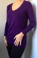 Purpurovo-fialové tričko s dlhým rukávom