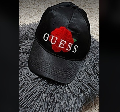 D�MSKA �ILTOVKA GUESS