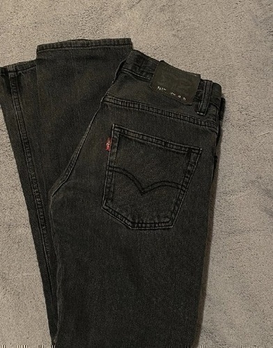 Levis d�mske rifle