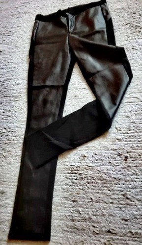 Calzedonia legina