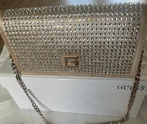 Elegantn listov kabelka GUESS nov kolekcia
